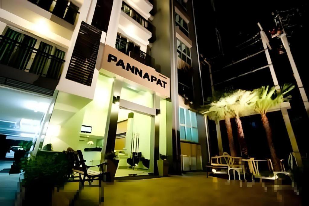 Pannapat Place Bangkok Buitenkant foto
